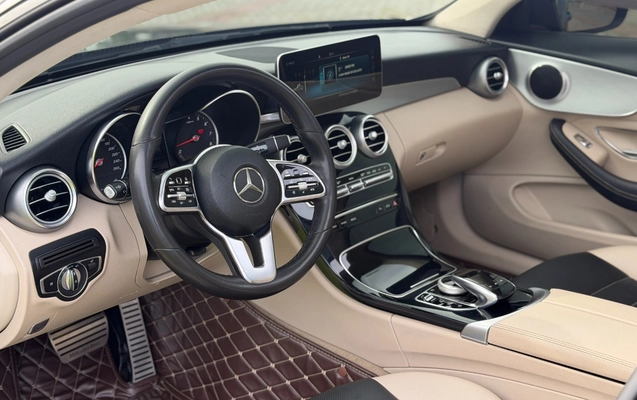 imagem-https://www.socarrao.com.br/sc-vehicle-images-prod/3850451/1789501776534-SU1HXzM0MjEuanBn.jpg