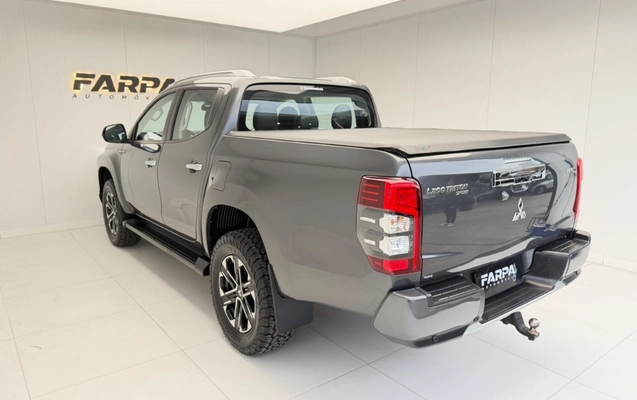 imagem-https://www.socarrao.com.br/sc-vehicle-images-prod/3850484/1789501815530-gb-76a6070.jpeg