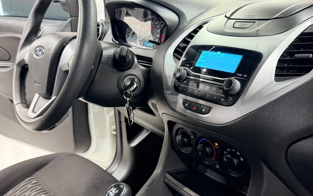 imagem-https://www.socarrao.com.br/sc-vehicle-images-prod/3850494/1791374227140-003_f9e63051f77451a2320add748eb2433d.jpg