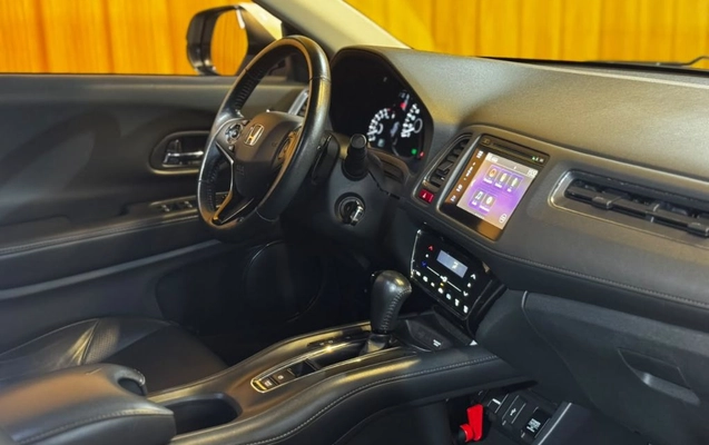 imagem-https://www.socarrao.com.br/sc-vehicle-images-prod/3850501/1789677205522-gb-60b3827.jpeg