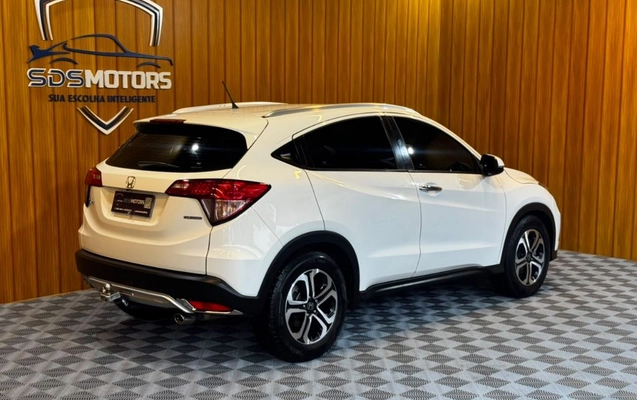 imagem-https://www.socarrao.com.br/sc-vehicle-images-prod/3850501/1789677205523-gb-6c8813f.jpeg