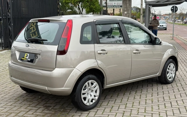 imagem-https://www.socarrao.com.br/sc-vehicle-images-prod/3850502/1789501984567-5_052642.jpg