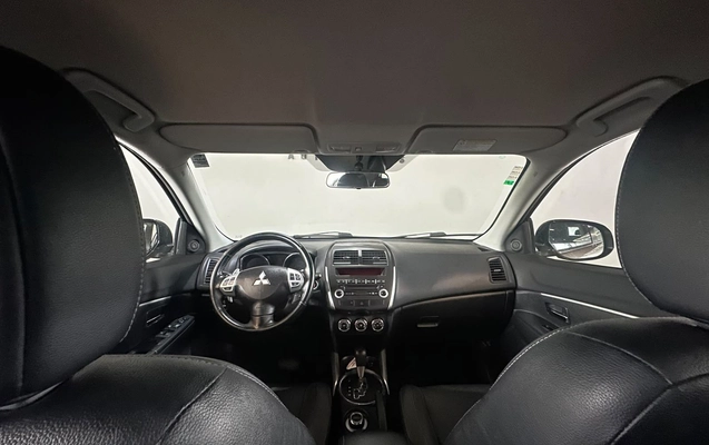 imagem-https://www.socarrao.com.br/sc-vehicle-images-prod/3850507/1789564505734-41d0f2cd5e7143d88197edb31cfd4ce6_1789502630639.jpg