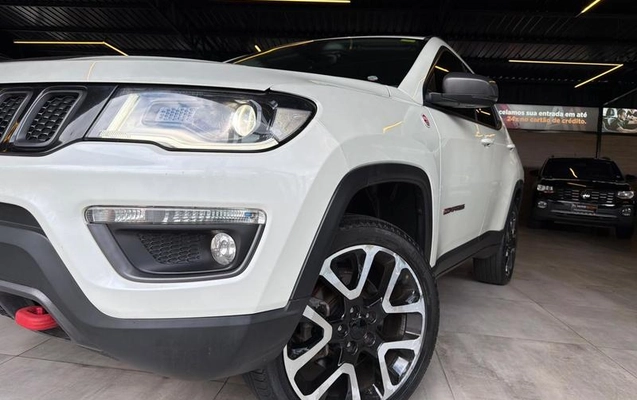imagem-https://www.socarrao.com.br/sc-vehicle-images-prod/3850838/1789502494594-8443809_4_B_c34fd29486.jpeg