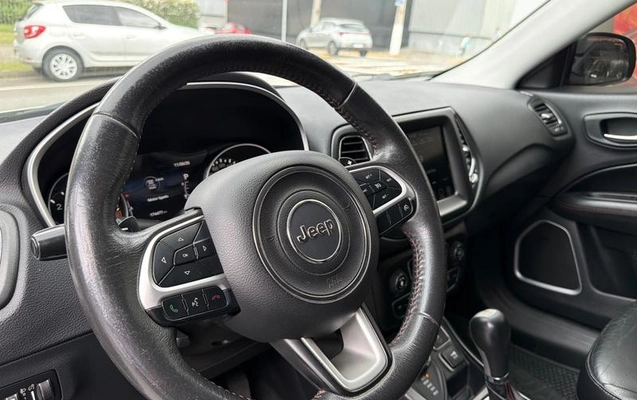 imagem-https://www.socarrao.com.br/sc-vehicle-images-prod/3850838/1789502494618-8443809_20_B_c540101597.jpeg