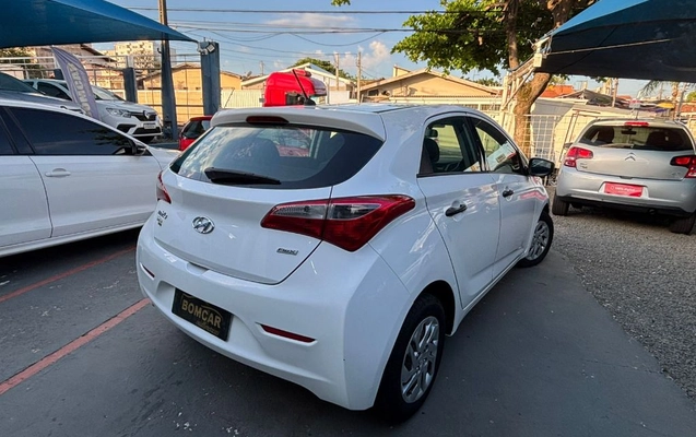 imagem-https://www.socarrao.com.br/sc-vehicle-images-prod/3850851/1789502552319-gb-5bbfd4b.jpeg