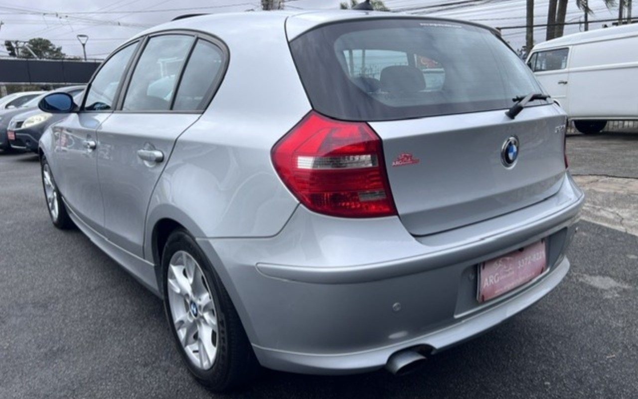 imagem-https://www.socarrao.com.br/sc-vehicle-images-prod/3850859/1790174630439-N2Y4NGVhM2ItZWY4OS00ODMxLThjZDEtYTI2ZDZlODU5M2Q3LmpwZw.jpg