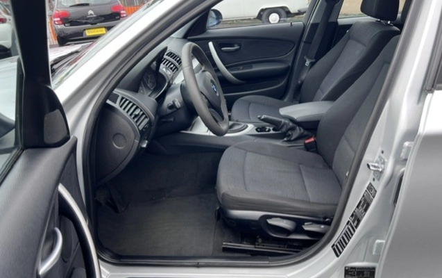 imagem-https://www.socarrao.com.br/sc-vehicle-images-prod/3850859/1790174630644-OTg4ZTNmNjMtOWU5Yy00OWIwLWJlMDQtMzFiMmUxY2MyMzA4LmpwZw.jpg