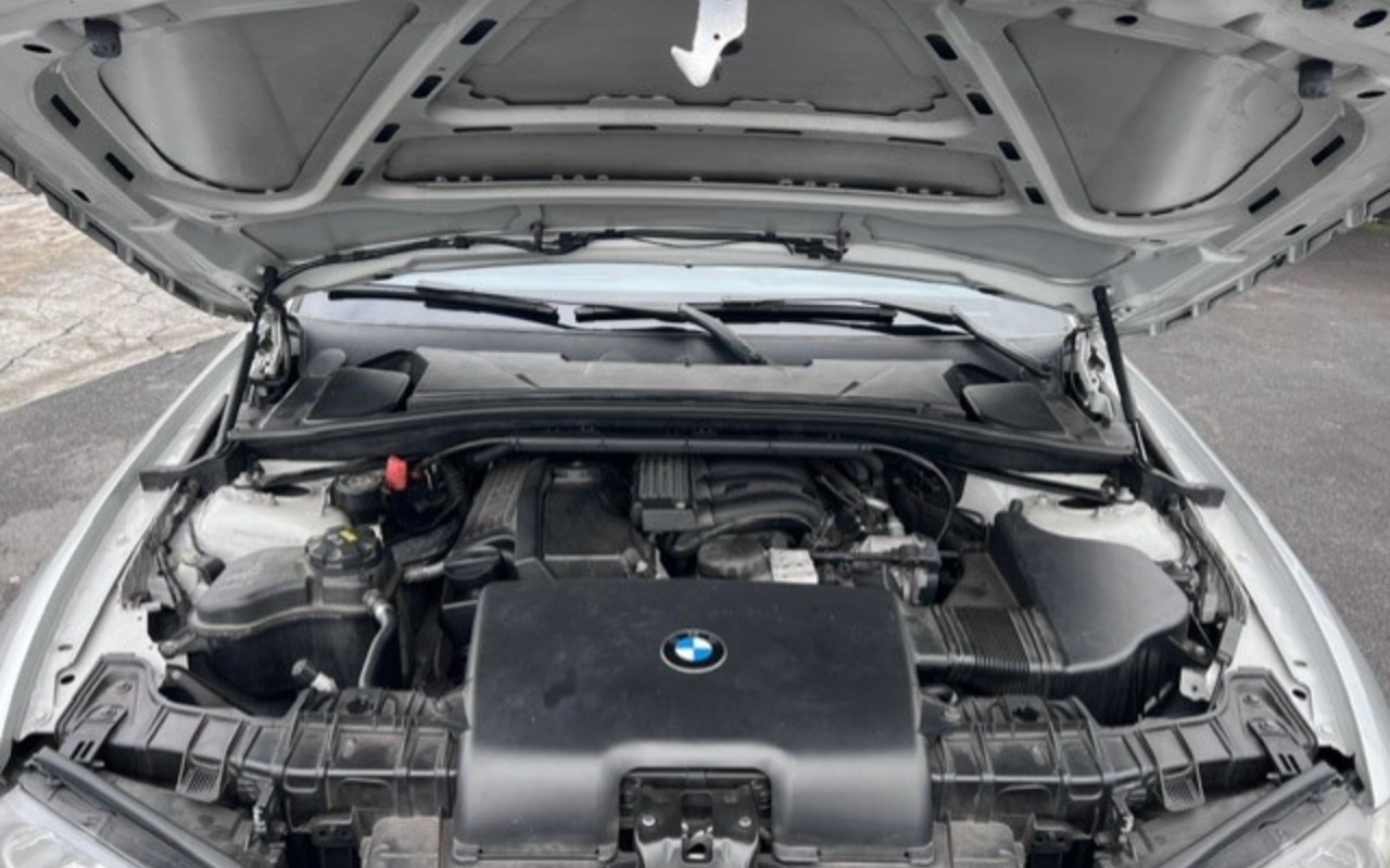 imagem-https://www.socarrao.com.br/sc-vehicle-images-prod/3850859/1790174631738-MmFlOTZjYjUtMzcyOC00MWYxLWE4NmUtNzg4MzhjNzMzYTU2LmpwZw.jpg