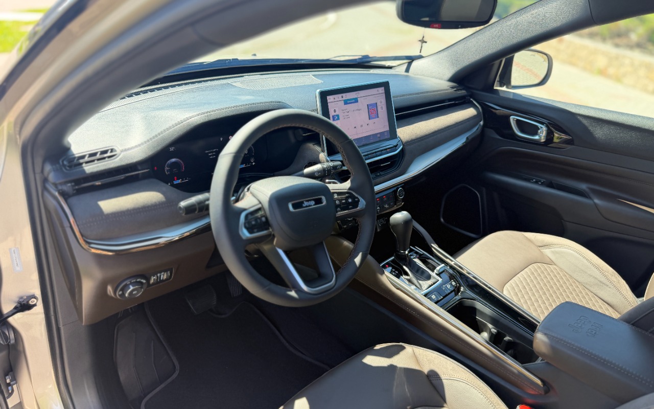 imagem-https://www.socarrao.com.br/sc-vehicle-images-prod/3850910/1789502775582-SU1HXzE3NTIuanBn.jpg