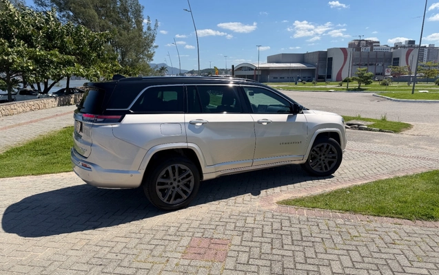 imagem-https://www.socarrao.com.br/sc-vehicle-images-prod/3850910/1789502775897-SU1HXzE3MzcuanBn.jpg