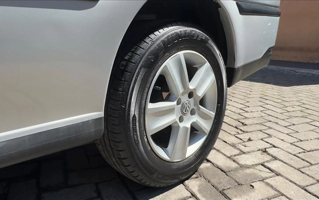 imagem-https://www.socarrao.com.br/sc-vehicle-images-prod/3850920/1789502889018-AMV-2I98_03.jpg