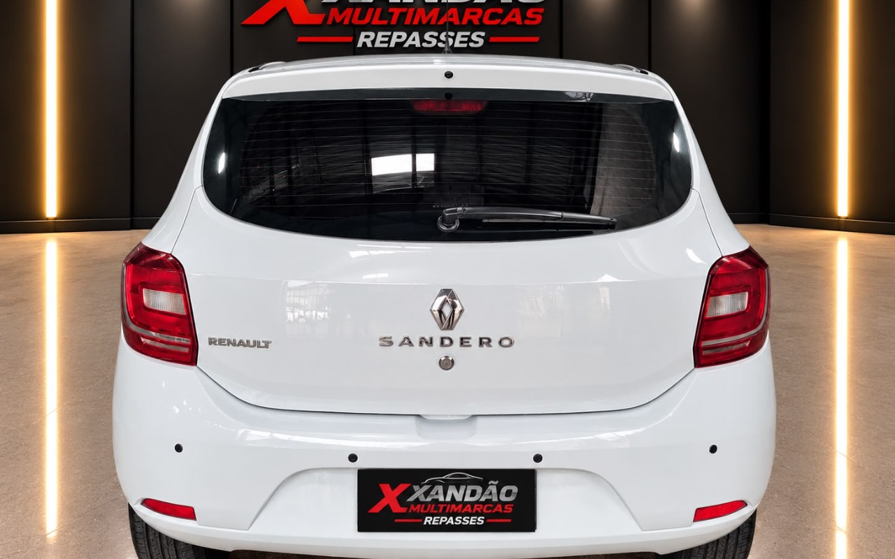 imagem-https://www.socarrao.com.br/sc-vehicle-images-prod/3850997/1789503056285-MSAoNikuanBlZw.jpeg