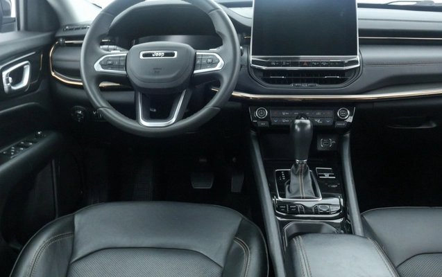 imagem-https://www.socarrao.com.br/sc-vehicle-images-prod/3851241/1789503594031-991fe234-93e6-4609-9ca9-4a77a345d5eb.jpg