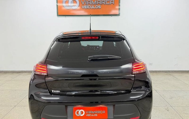 imagem-https://www.socarrao.com.br/sc-vehicle-images-prod/3851328/1791894107757-8479818_6_B_54b2e6e102.jpeg