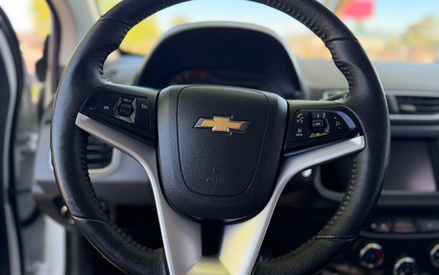 imagem-https://www.socarrao.com.br/sc-vehicle-images-prod/3851335/1789503844077-5dfc04e3-1ad7-4e2d-8b43-c44c0ef36b8b.jpg