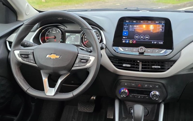 imagem-https://www.socarrao.com.br/sc-vehicle-images-prod/3851373/1789568186174-8479837_2_B_6c4b0826cb.jpeg