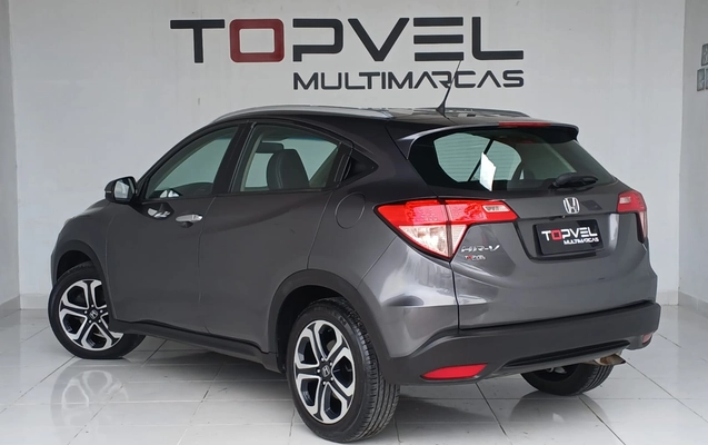 imagem-https://www.socarrao.com.br/sc-vehicle-images-prod/3851628/1789504303173-003_ca645fa202aa30cea582920e742d69e3.jpeg