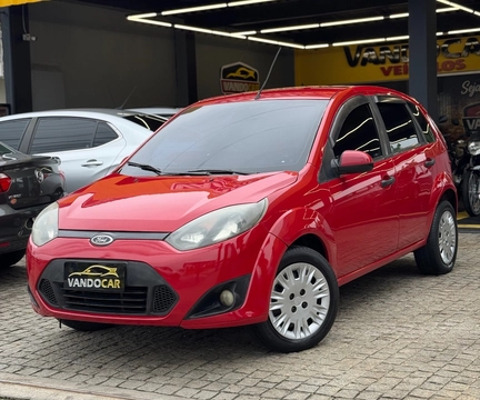 Ford Fiesta 2012 Vermelho — foto 1 de 3