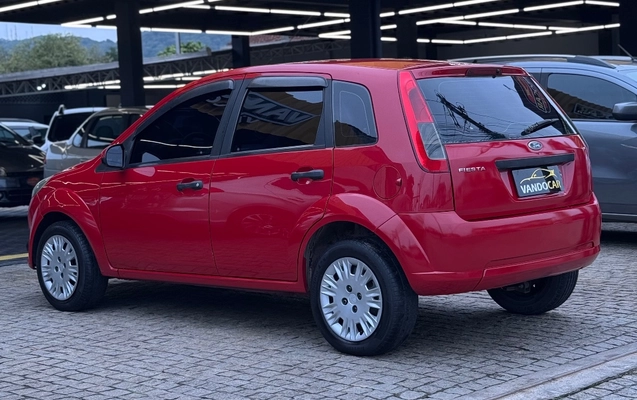 imagem-https://www.socarrao.com.br/sc-vehicle-images-prod/3851728/1789504423094-a02468644a994a2a807b714a930ad950_1789472308349.jpg