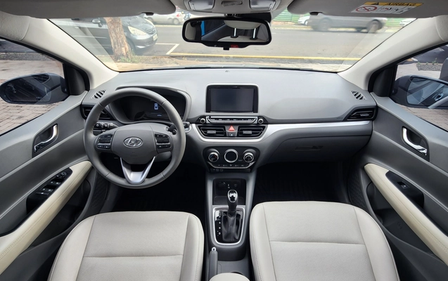 imagem-https://www.socarrao.com.br/sc-vehicle-images-prod/3851732/1789504427549-7987cb81-746c-4c18-8a7c-059300dd0c21.jpg