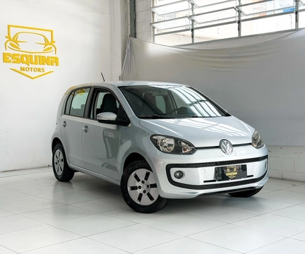 Volkswagen Up! 2015 Prata — foto 1 de 3