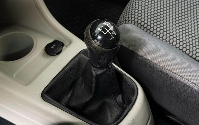 imagem-https://www.socarrao.com.br/sc-vehicle-images-prod/3851734/1789504430368-bd10222e32f24b9cb1ba7cb8258093bb_1789504411562.jpg