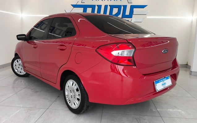 imagem-https://www.socarrao.com.br/sc-vehicle-images-prod/3851752/1789504457264-7_053358.jpg