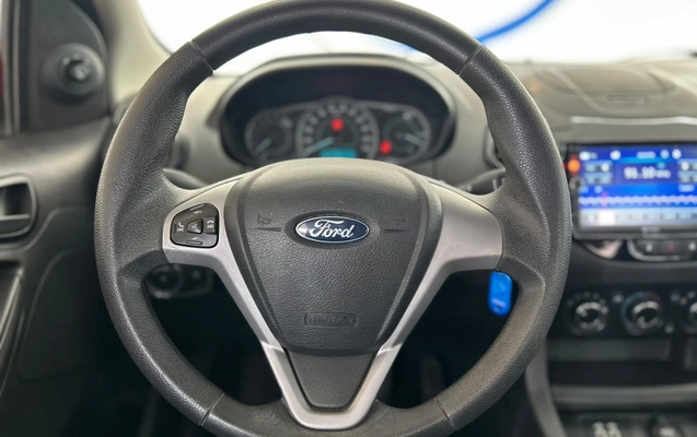 imagem-https://www.socarrao.com.br/sc-vehicle-images-prod/3851752/1789504457278-15_053358.jpg