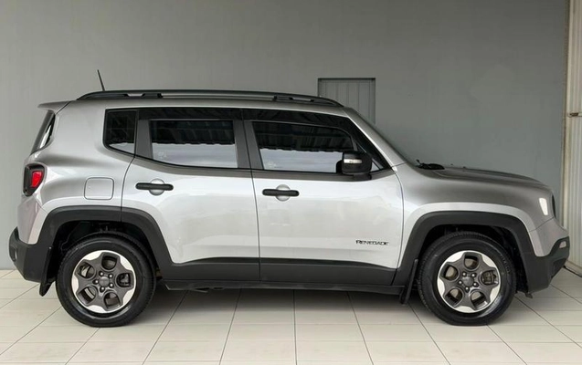 imagem-https://www.socarrao.com.br/sc-vehicle-images-prod/3851910/1789504544606-8480272_12_B_7d5870c31c.jpeg