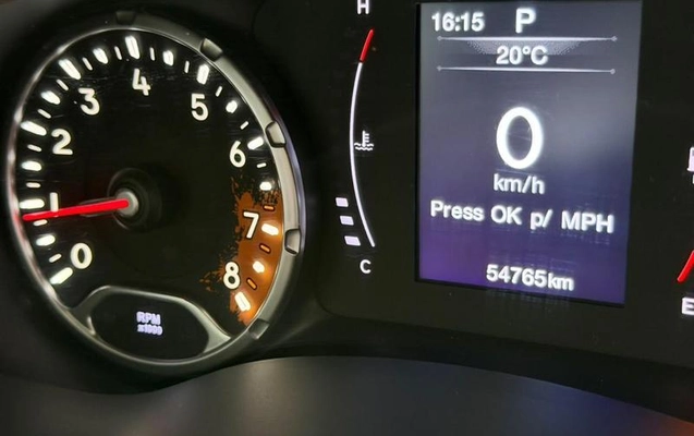 imagem-https://www.socarrao.com.br/sc-vehicle-images-prod/3851910/1789504544607-8480272_17_B_d14c9b5450.jpeg