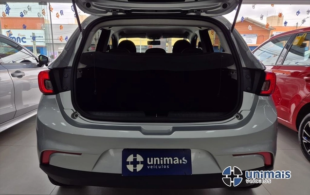 imagem-https://www.socarrao.com.br/sc-vehicle-images-prod/3851946/1789504634499-65314bca-69fa-4f44-9cdd-370c47df6ff220260915171819.jpeg
