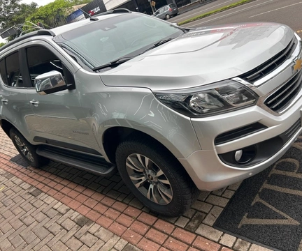 Chevrolet Trailblazer 2019 Prata — foto 1 de 3