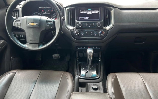 imagem-https://www.socarrao.com.br/sc-vehicle-images-prod/3851950/1789504643401-1_053319.jpg
