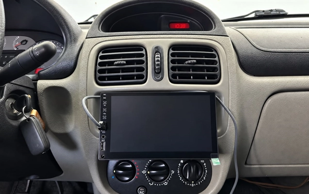imagem-https://www.socarrao.com.br/sc-vehicle-images-prod/3852036/1789504815920-9_053956.jpg
