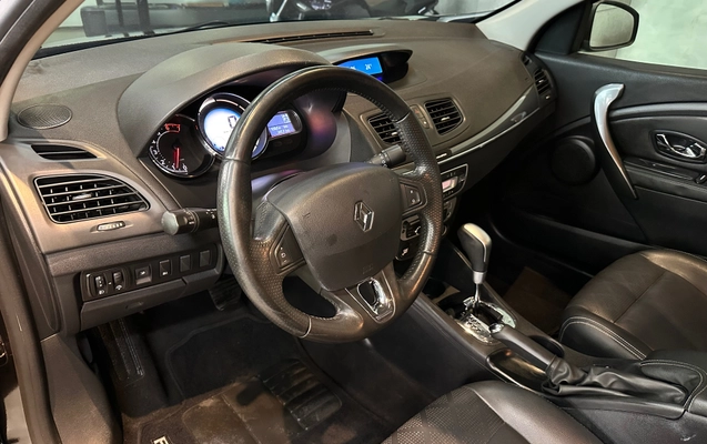 imagem-https://www.socarrao.com.br/sc-vehicle-images-prod/3852082/1789560055165-d10cfcde8f0b4d4ea0ac285ac4b4fba2_1789411328378.jpg