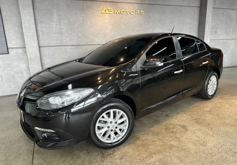 Renault Fluence 2016 Preto — foto 1 de 3