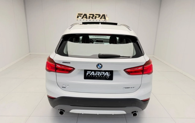 imagem-https://www.socarrao.com.br/sc-vehicle-images-prod/3852089/1789504908425-gb-4b7d0af.jpeg