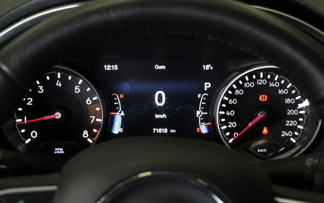 imagem-https://www.socarrao.com.br/sc-vehicle-images-prod/3852230/1789575476385-8478507_5_B_8e44e70fd7.jpeg