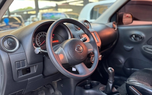 imagem-https://www.socarrao.com.br/sc-vehicle-images-prod/3852287/1789505189766-86db72ddfd9a4107a69f0063a9c276b2_1789490841817.jpg
