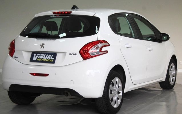 imagem-https://www.socarrao.com.br/sc-vehicle-images-prod/3852444/1789505293661-4_054707.jpg