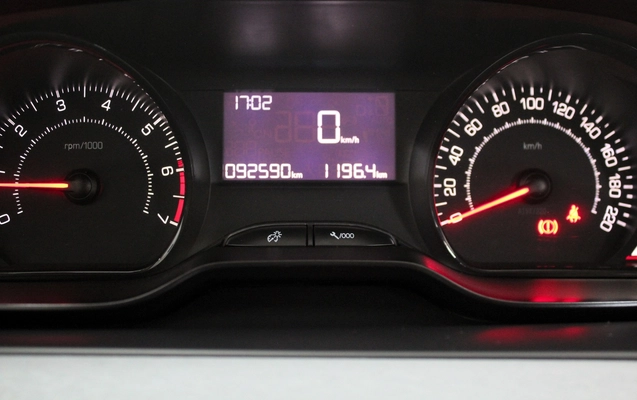 imagem-https://www.socarrao.com.br/sc-vehicle-images-prod/3852444/1789505293673-8_054707.jpg