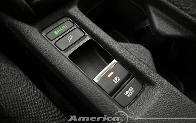 imagem-https://www.socarrao.com.br/sc-vehicle-images-prod/3852521/1789590000460-8479779_13_B_6428982ca4.jpeg