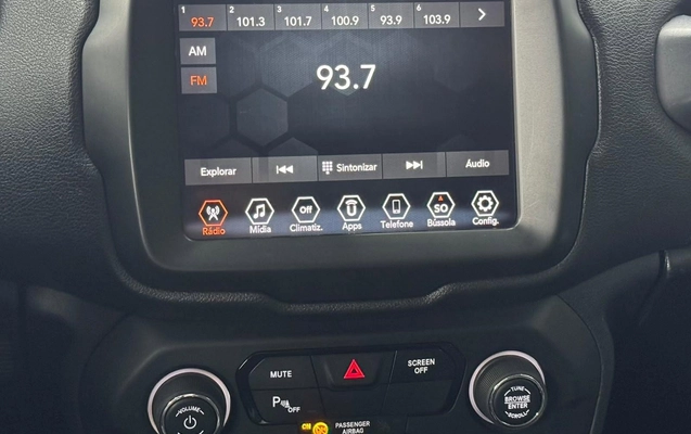 imagem-https://www.socarrao.com.br/sc-vehicle-images-prod/3852620/1789505581629-08dbedcbb50344a98abbd5f072231615_1789505521641.jpg