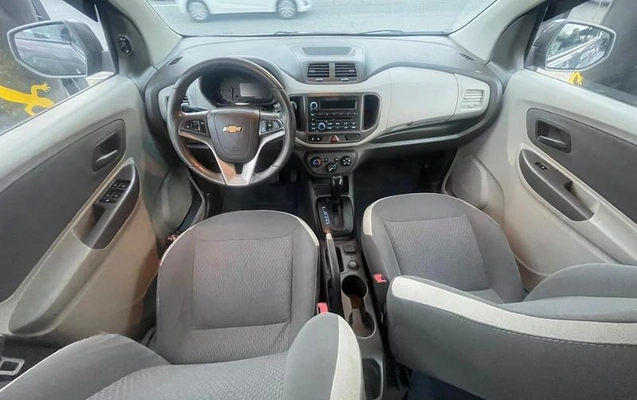 imagem-https://www.socarrao.com.br/sc-vehicle-images-prod/3852656/1789579060430-8480430_0_B_af43eb0c4a.jpeg