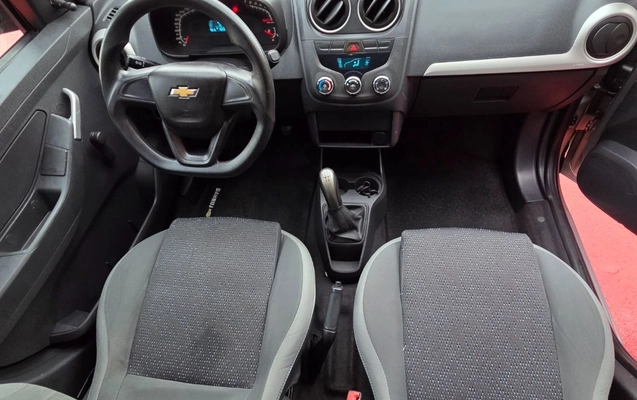 imagem-https://www.socarrao.com.br/sc-vehicle-images-prod/3852682/1789506118345-gb-6324c7a.jpg