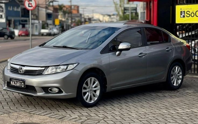 imagem-https://www.socarrao.com.br/sc-vehicle-images-prod/3852741/1789506598607-8480404_4_B_7ab783beb6.jpeg