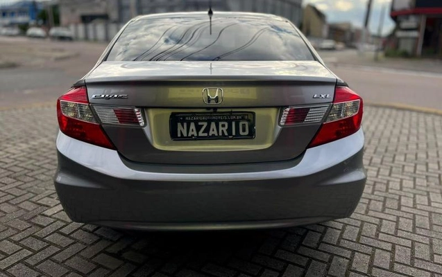 imagem-https://www.socarrao.com.br/sc-vehicle-images-prod/3852741/1789506598609-8480404_4_B_3bfdf00f23.jpeg