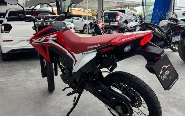 imagem-https://www.socarrao.com.br/sc-vehicle-images-prod/3852802/1789506305263-3fc8099e161e4607a1a88533008692af_1789506177075.jpg