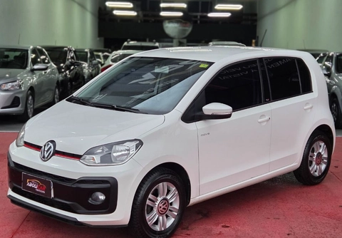 Volkswagen Up! 2018 Branco — foto 1 de 3